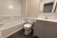 Full_Bathroom