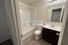 Full_Bathroom