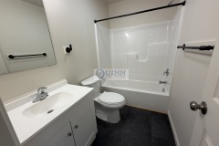 Full_Bathroom